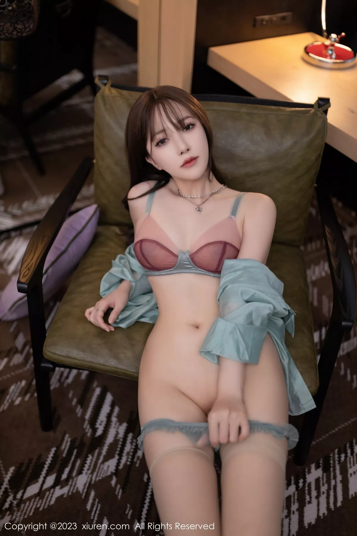 [XiuRen秀人网]第7721期鱼子酱写真-秀人资源网